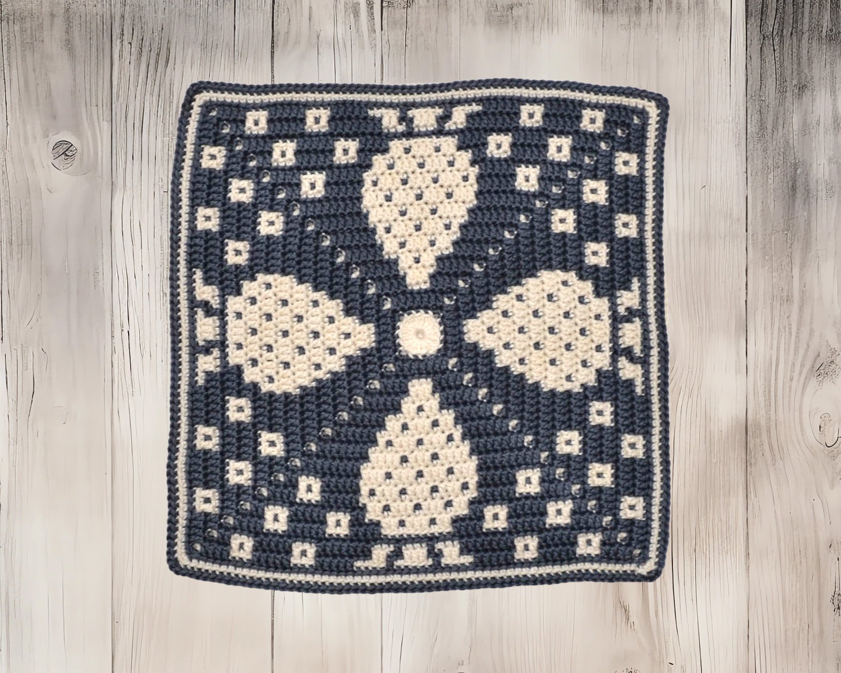 Sweet Stitches: Free Mosaic Crochet Square Pattern – Strawberry